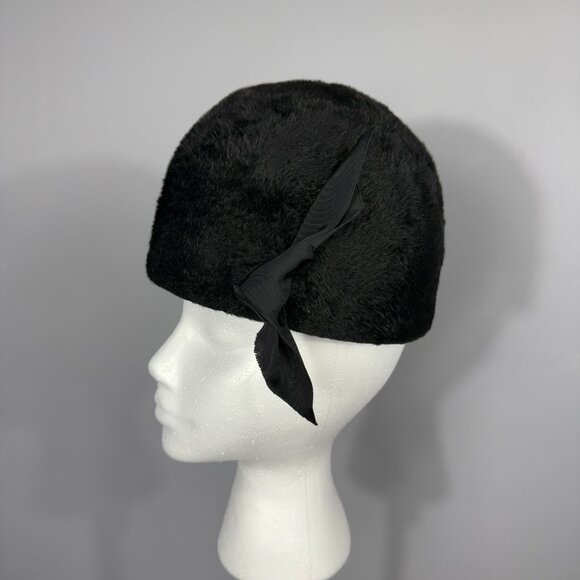 Little black hat - Picture 7 of 10